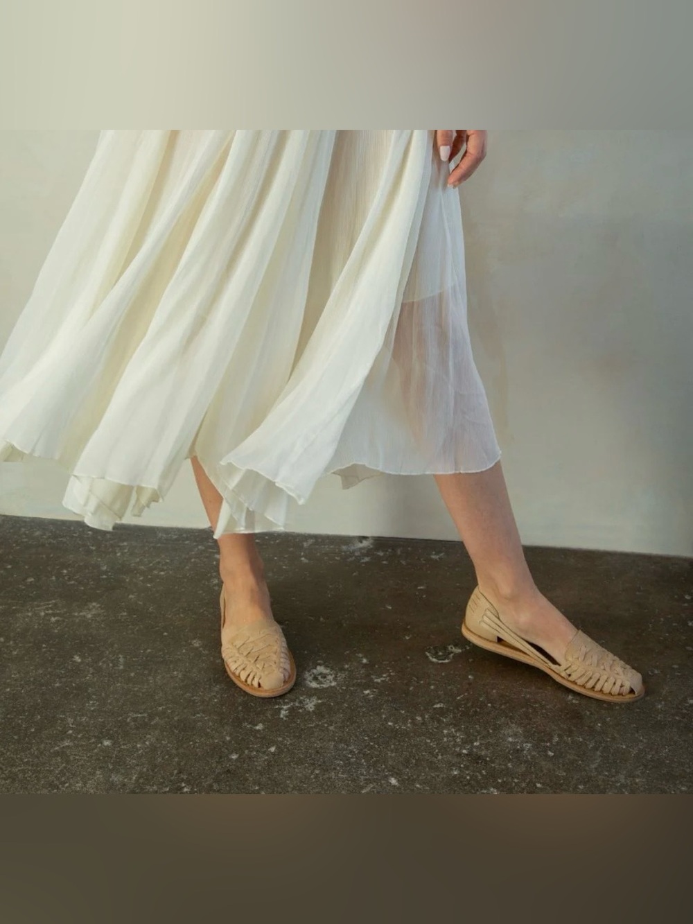 Nisolo Huarache Slip On Sandals in Almond Handwoven Leather Size 7